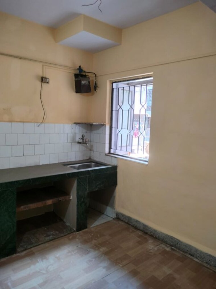 Kitchen, brindaban-mathura-chs 2 Bedroom 745 Sq.Ft. Apartment In Vrindavan Society Thane 10460301
