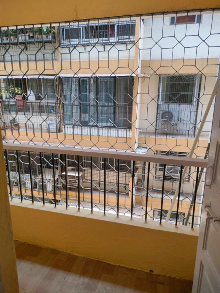 Balcony, brindaban-mathura-chs 2 Bedroom 745 Sq.Ft. Apartment In Vrindavan Society Thane 10460301