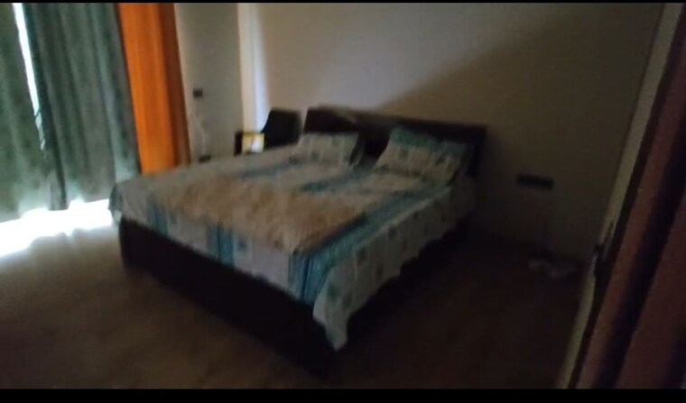 Bedroom, central-park-flower-valley 4 Bedroom 4400 Sq.Ft. Villa In Sohna Sector 33 Gurgaon 10460284