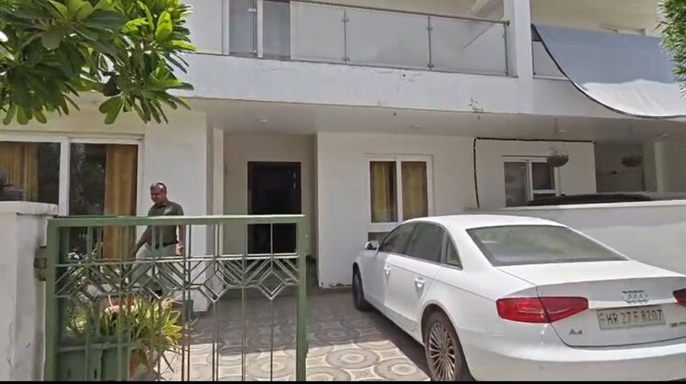 Exterior View, central-park-flower-valley 4 Bedroom 4400 Sq.Ft. Villa In Sohna Sector 33 Gurgaon 10460284