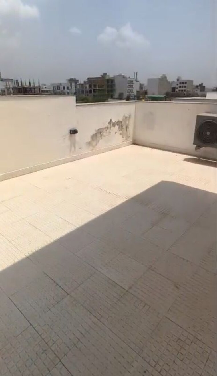 Balcony, central-park-flower-valley 4 Bedroom 4400 Sq.Ft. Villa In Sohna Sector 33 Gurgaon 10460284