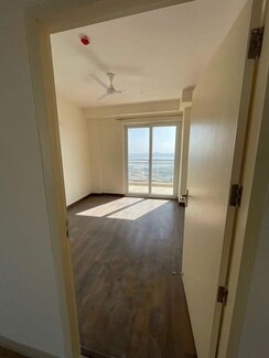 4 BHK + Pooja Room,Servant Room,Study Room Apartment For Sale in Conscient Heritage Max