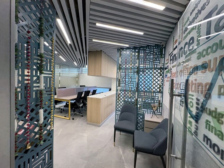 Team Area, netaji subhash place Commercial Office Space 950 Sq.Ft. In Netaji Subhash Place Delhi 10460286