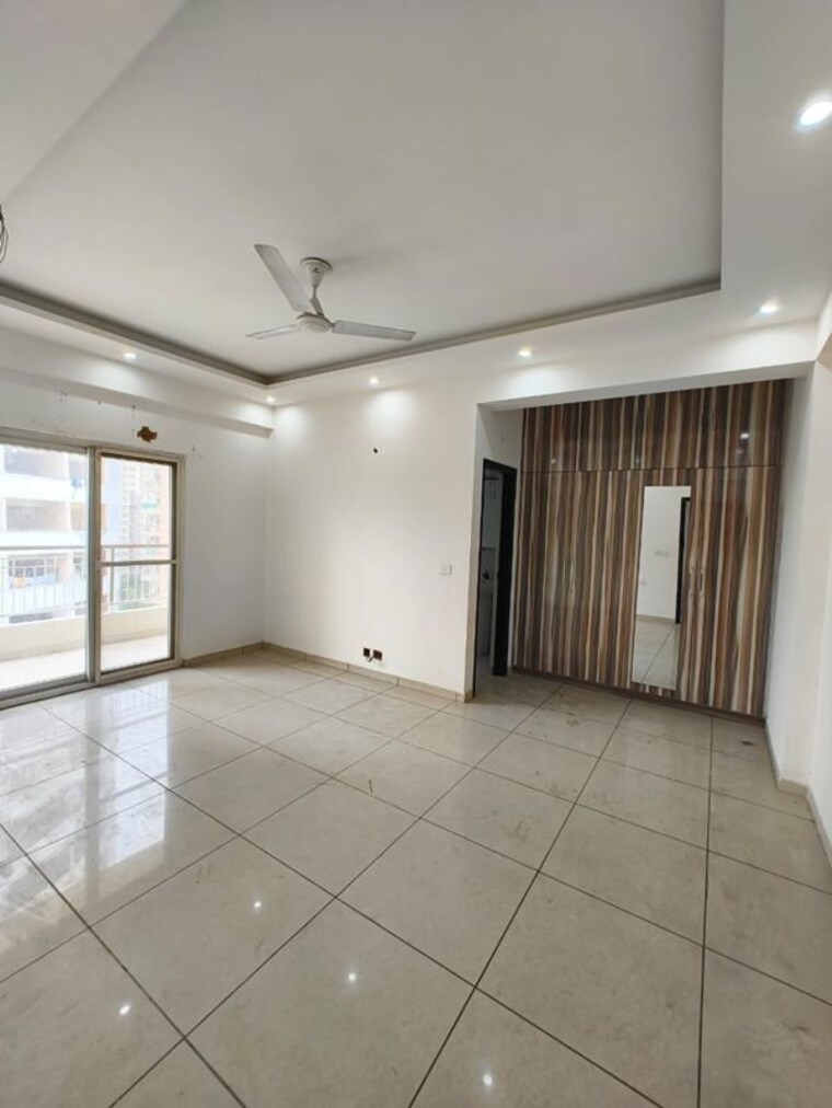 Room, gulshan-vivante 4 Bedroom 2645 Sq.Ft. Apartment In Sector 137 Noida 10460309