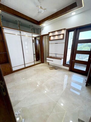Master Bedroom in 2 BHK Builder Floor at Kalkaji – for Rent