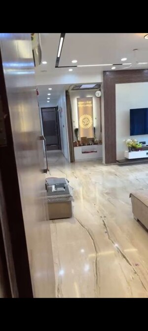Bathroom in 3.5 BHK Apartment at Vijay Orion II, Ghodbunder Road – for Rent
