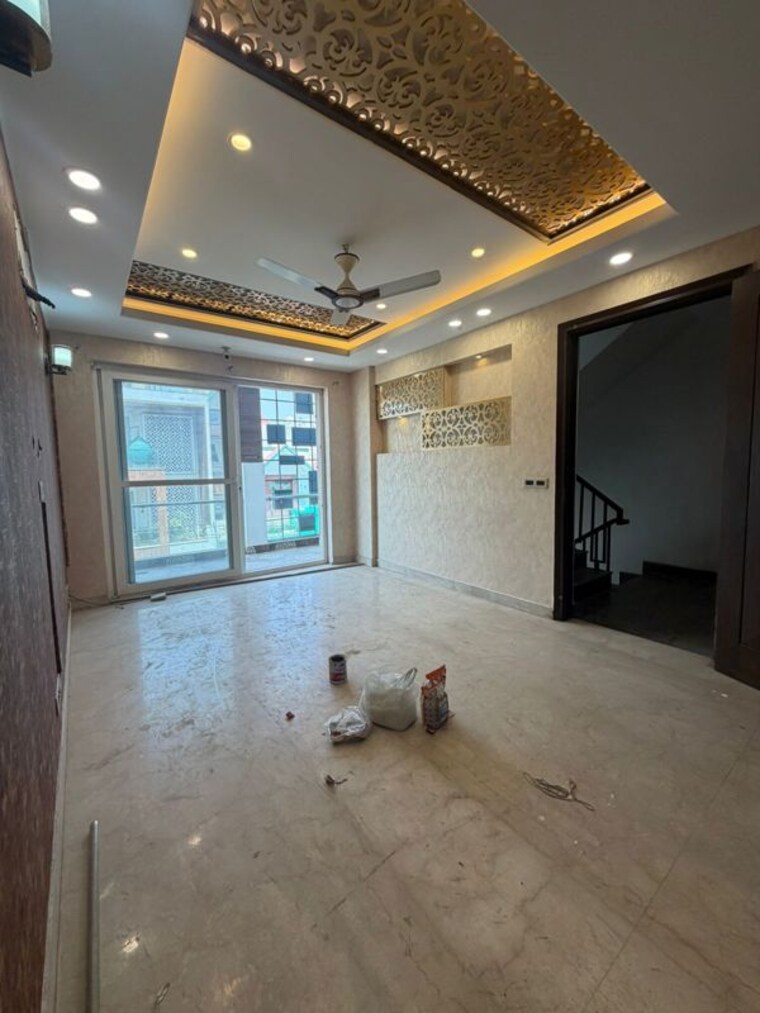 Room, sector 15 ii 3 Bedroom 2000 Sq.Ft. Builder Floor In Sector 15 ii Gurgaon 10460329