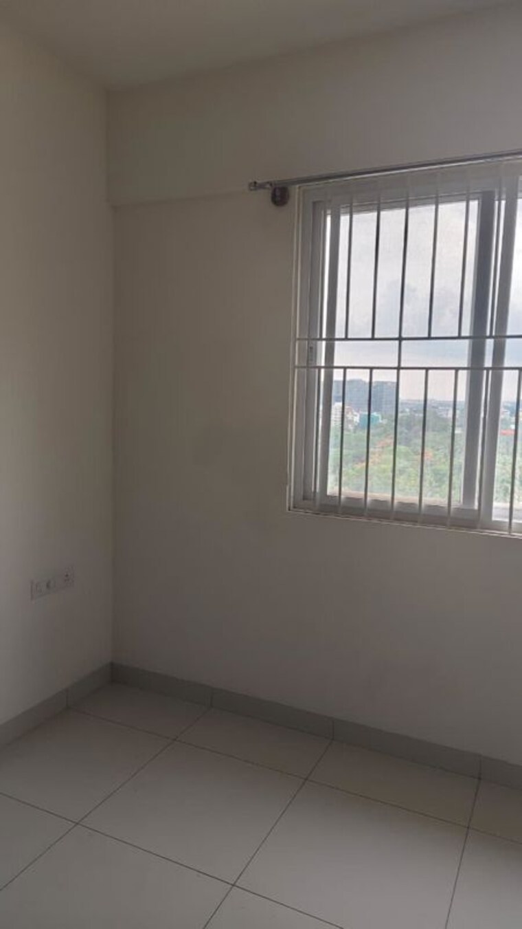 Room, bren-northern-lights 1.5 Bedroom 580 Sq.Ft. Apartment In Jakkuru Bangalore 10460339