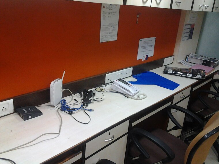 Team Area, om-heera-panna-mall Commercial Office Space 250 Sq.Ft. In Andheri West Mumbai 10460369