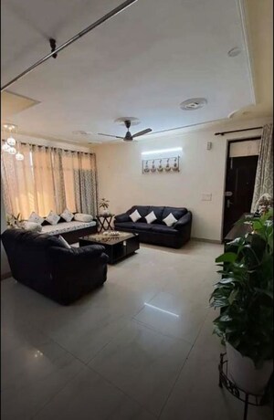 Living Room in 3 BHK Apartment at Ambala Highway – for Rent
