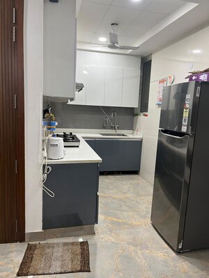 Team Area in 3 BHK Builder Floor at Sarvodaya Enclave – for Rent