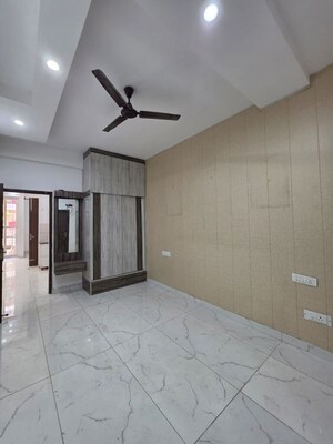 Room in 3 BHK Builder Floor at Preet Colony – for Sale