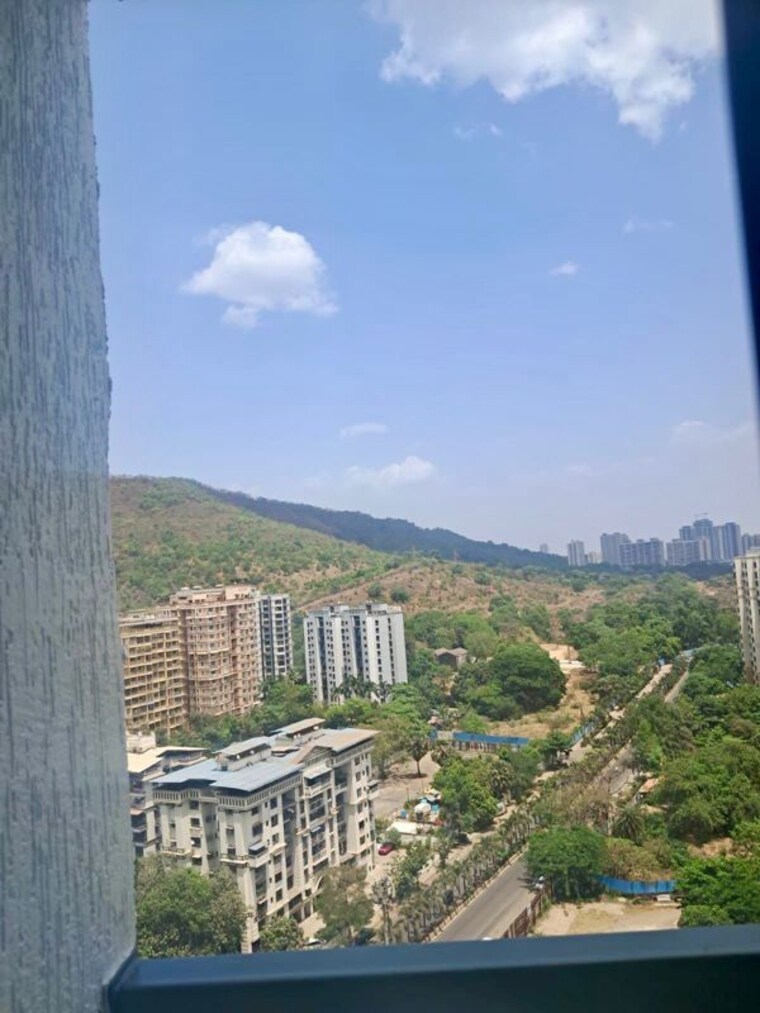 Exterior View, hiranandani-solus 1 Bedroom 450 Sq.Ft. Apartment In Thane West Thane 10460390