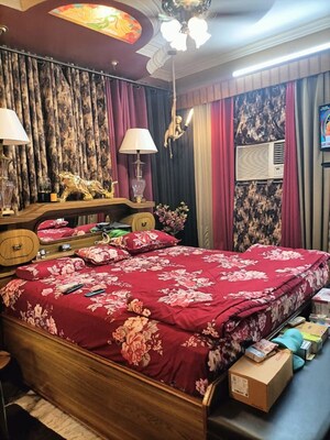 Bedroom in 5 BHK Independent House at Sector 21 – for Sale
