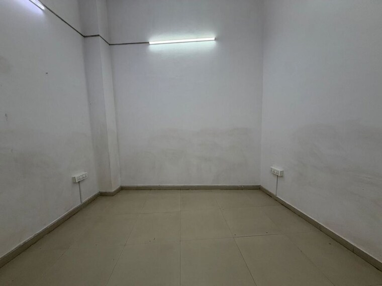 Team Area, rustomjee-eaze-zone-mall Commercial Office Space 122 Sq.Ft. In Malad West Mumbai 10460458