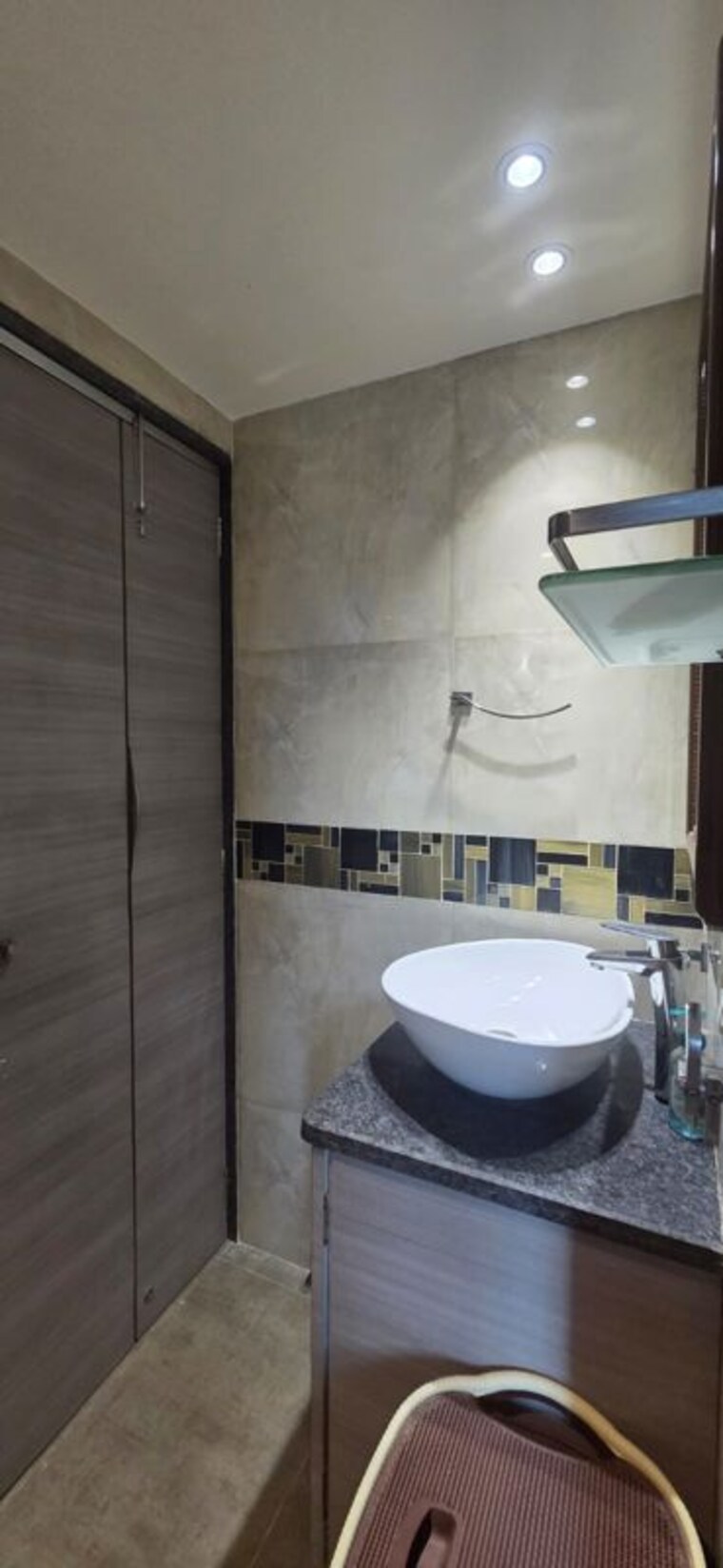 Bathroom, krishna-heritage 3.5 Bedroom 1100 Sq.Ft. Apartment In Chembur Mumbai 10460449