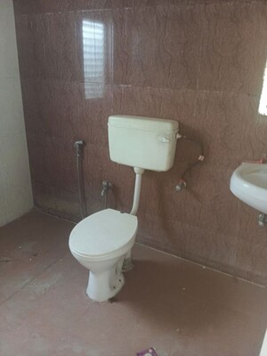 Bathroom in 3.5 BHK Apartment at Nandakini Alaknanda Estate, Amar Shaheed Path – for Rent
