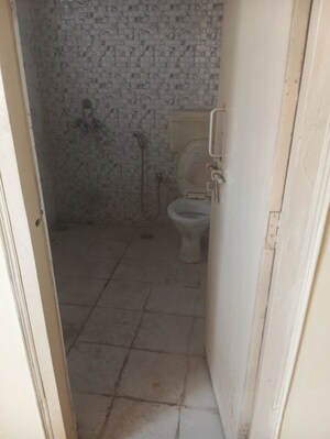 Bathroom in 3.5 BHK Apartment at Nandakini Alaknanda Estate, Amar Shaheed Path – for Rent