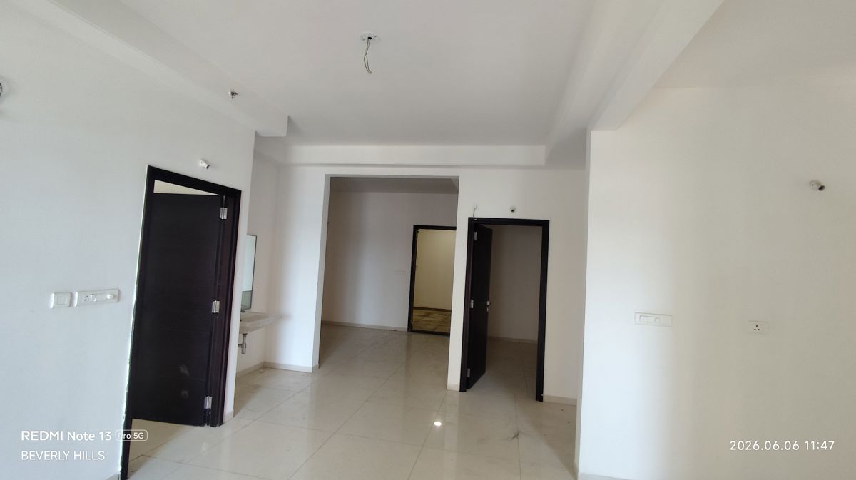 3 BHK + Pooja Room 1765 Sq.Ft. Apartment in Hallmark Treasor