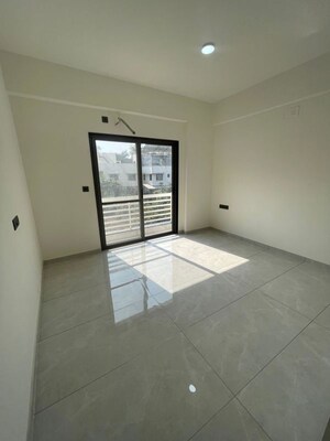 Room in 3 BHK Apartment at Dharma Emerald, Vadsar – for Sale