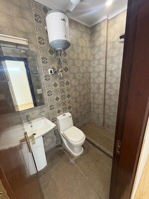 Attached Bathroom in 2 BHK Builder Floor at Kalkaji – for Rent