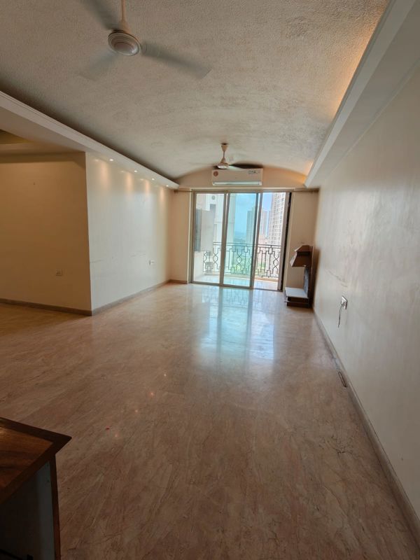 3 BHK 1150 Sq.Ft. Apartment in Hiranandani Estate Spring Hill