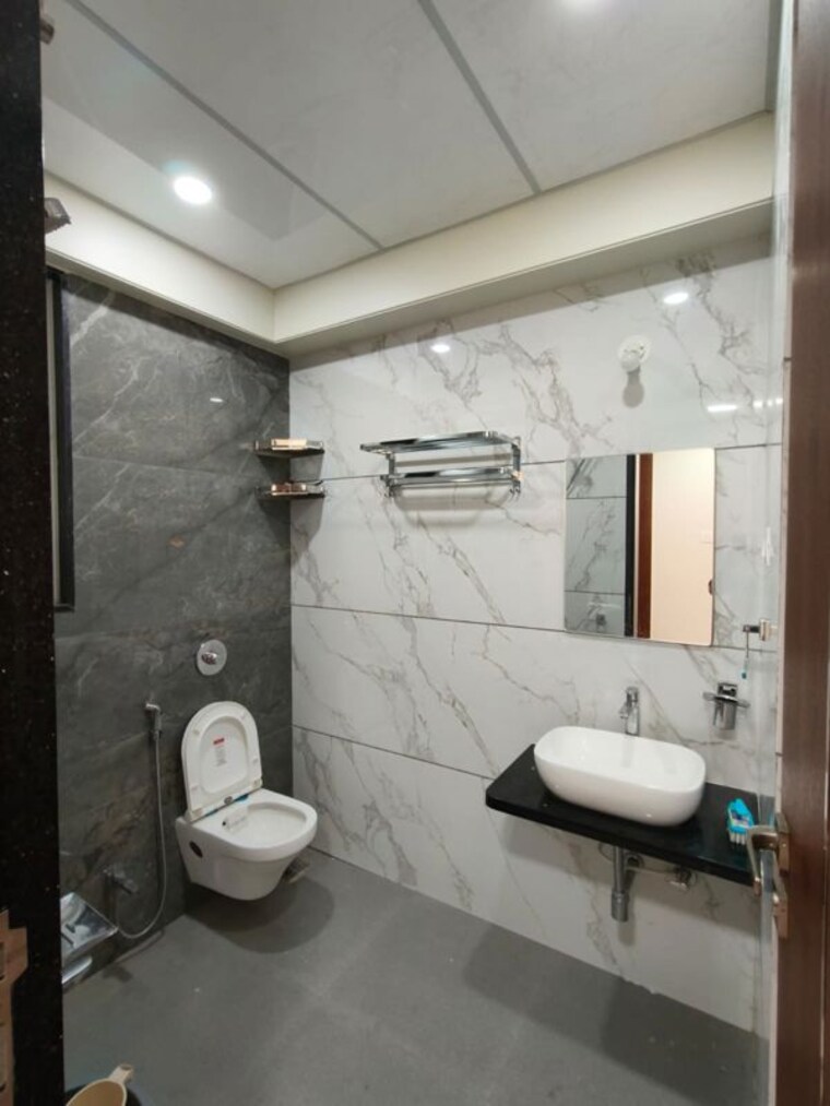 Bathroom, shivshakti-nivas 2 Bedroom 1350 Sq.Ft. Apartment In Kothrud Pune 10460632