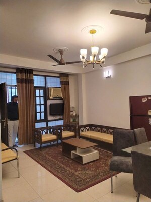 3 BHK Builder Floor For Rent in Chittaranjan Park