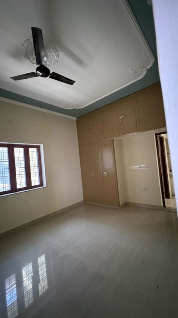 Room, dharampur nehru colony 2.5 Bedroom 1800 Sq.Ft. Villa In Dharampur Nehru Colony Dehradun 10460663