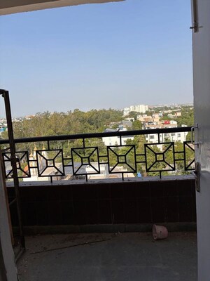 2 BHK Apartment – Exterior View View at Lalleshwari Vatika cghs, Sector 21d - for Rent