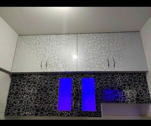 Furnished Amenities in 2 BHK Apartment at Amanora Gold Towers, Hadapsar – for Sale