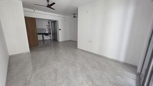 Room in 3 BHK Apartment at Majestique Signature Towers, Balewadi – for Sale