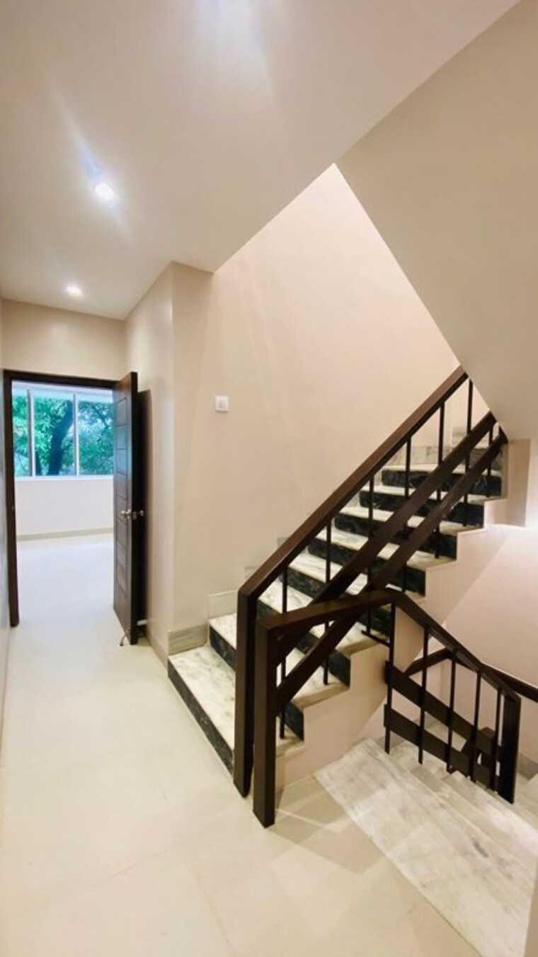 undefined, aaradhana-chs-lokhandwala 6+ Bedroom 10000 Sq.Ft. Villa In Lokhandwala Mumbai 10460677