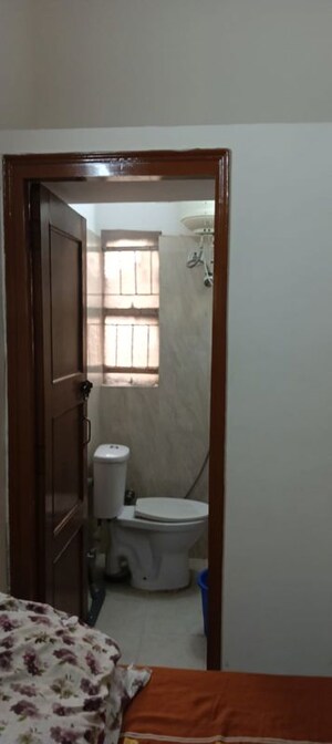 Bathroom in 4 BHK Builder Floor at Safdarjung Enclave – for Rent