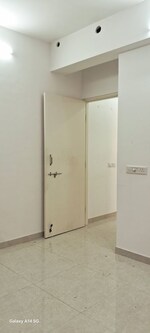 1 BHK 450 Sq.Ft. Apartment in Hiranandani Estate Villa Carino