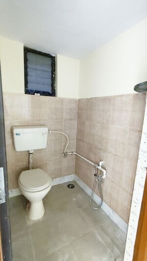 Bathroom in 1 BHK Independent House at Anand Park, Wadgaon Sheri – for Rent