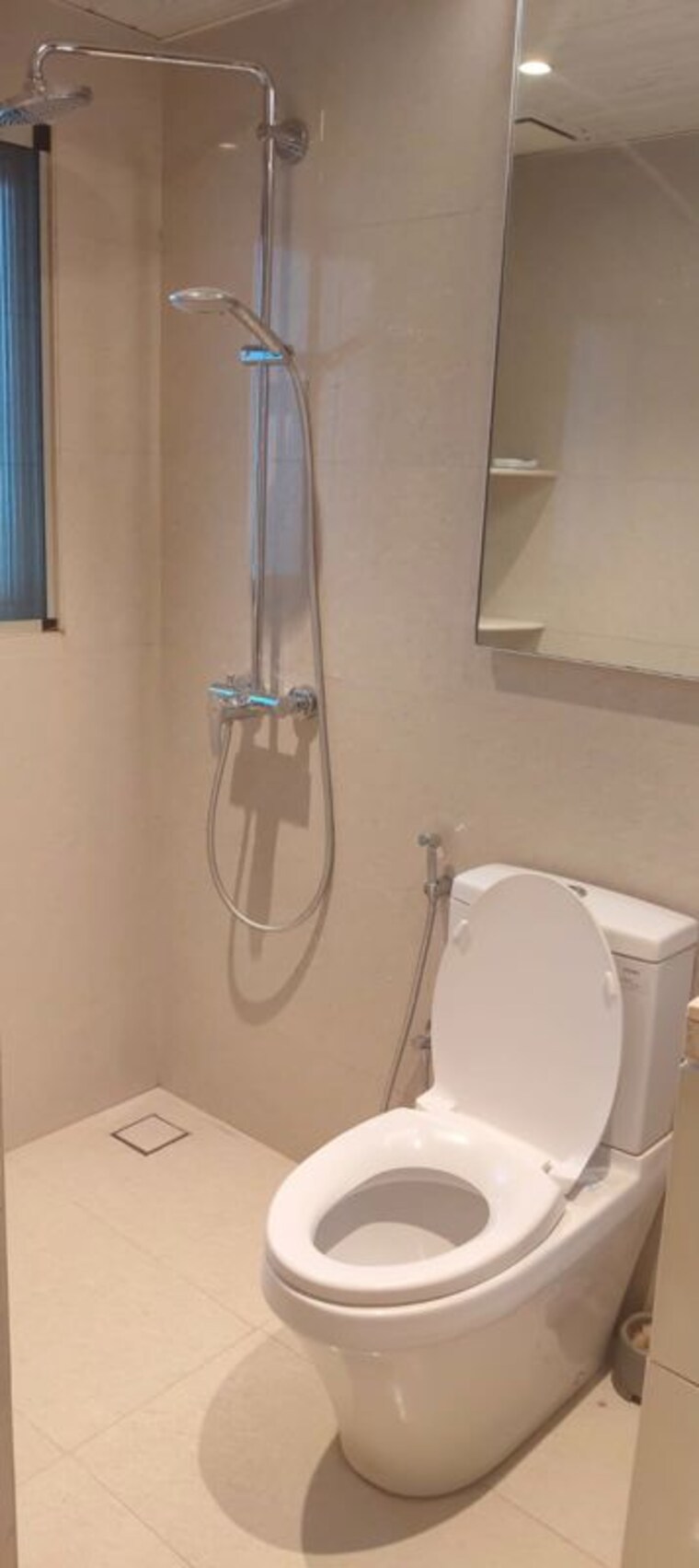 Bathroom, hiranandani-estate-alina 2 Bedroom 700 Sq.Ft. Apartment In Ghodbunder Road Thane 10460730