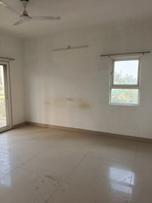 Room in 4 BHK Apartment at Godrej Garden City, Jagatpur – for Rent