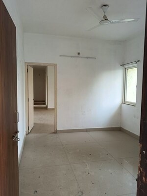 Room in 4 BHK Apartment at Godrej Garden City, Jagatpur – for Rent