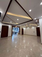 5 BHK + Pooja Room,Servant Room,Study Room,Extra Room,Store Room 500 Sq.Yd. Builder Floor in Sector 21C
