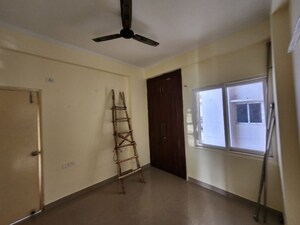 Room in 2 BHK Apartment at Sector 150 – for Rent