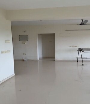 Room in 2 BHK Apartment at Godrej Garden Enclave, Vikhroli East – for Rent