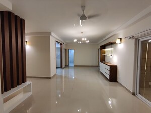 Room in  Apartment at Mantri Webcity, Hennur – for Rent