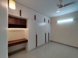 Room in  Apartment at Mantri Webcity, Hennur – for Rent