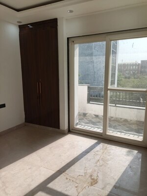 Room in 4 BHK Builder Floor at BP Homes, Sector 85 – for Sale