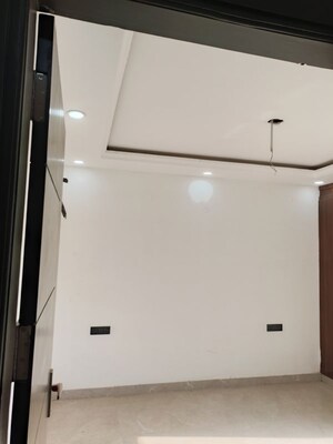 Room in 4 BHK Builder Floor at BP Homes, Sector 85 – for Sale