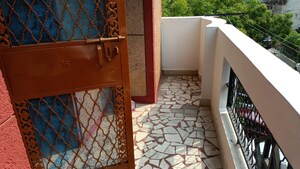 Balcony in 1 BHK Builder Floor at Vaishali Sector 2 – for Rent