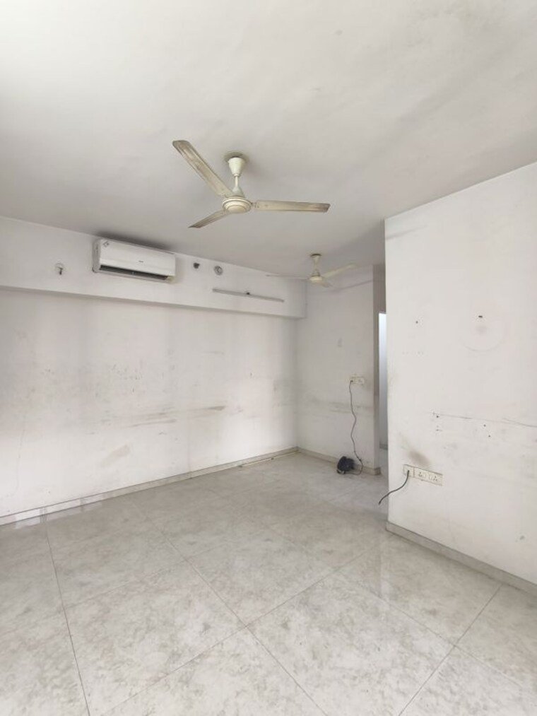 Room, lodha-amara 2 Bedroom 672 Sq.Ft. Apartment In Kolshet Road Thane 10460862