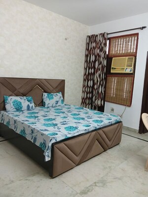 Bedroom in 3 BHK Builder Floor at Sector 23 – for Rent