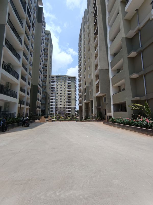 3 BHK + Pooja Room 2025 Sq.Ft. Apartment in Vasavi Lake City